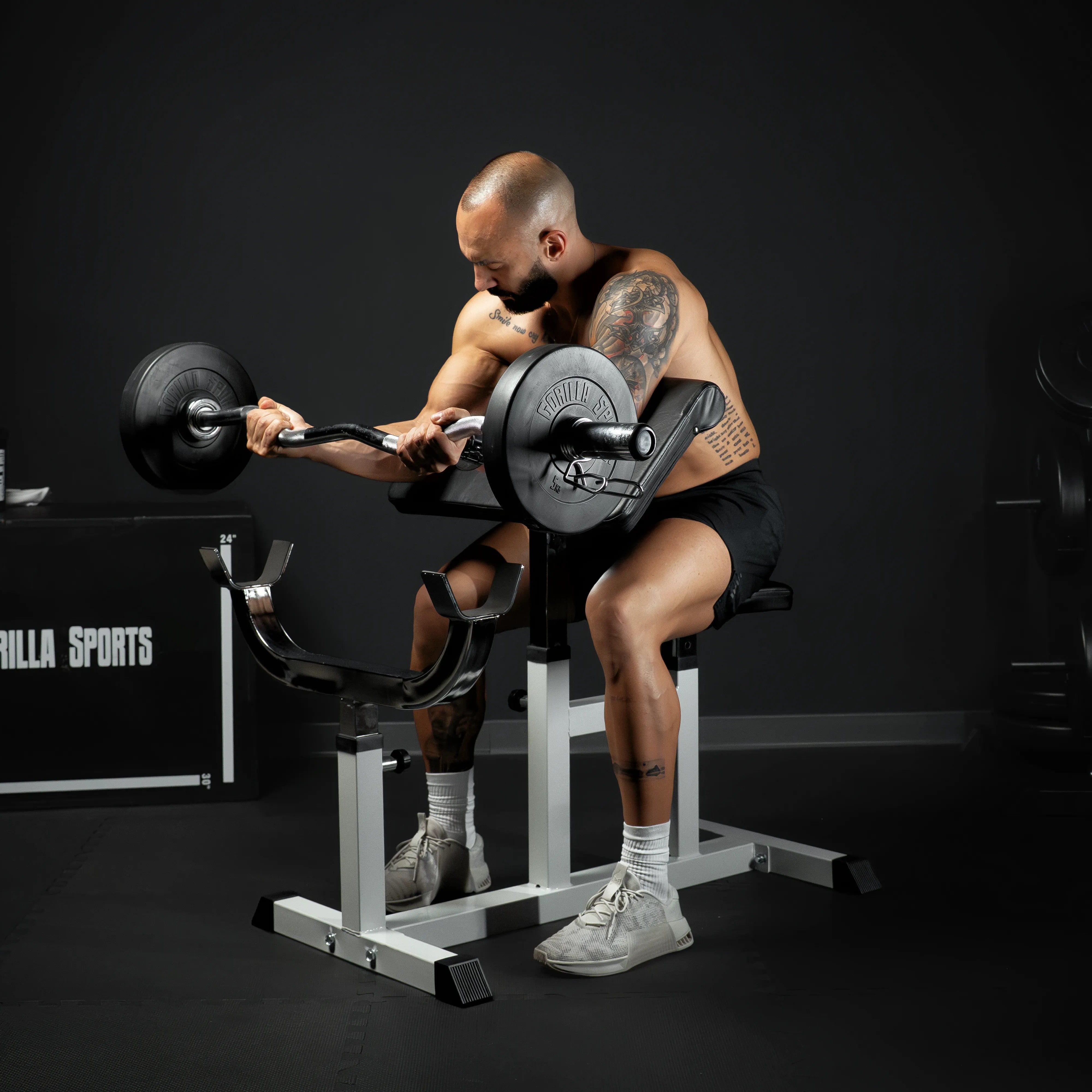 gyronetics-e-series-curlbank-verstellbar-schwarz-200-kg image 2