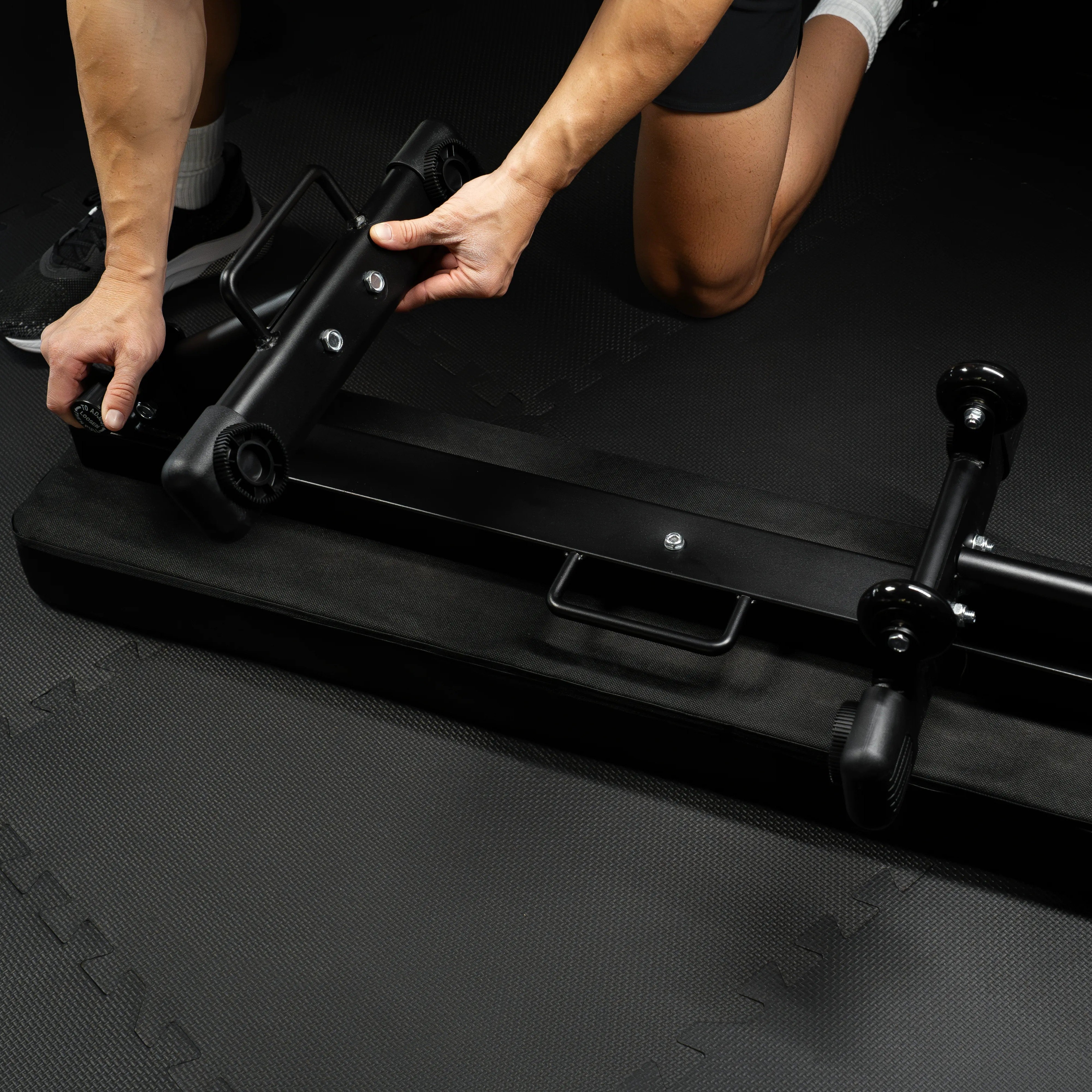 gyronetics-e-series-flachbank-klappbar-400kg-mit-tragegriff image 7